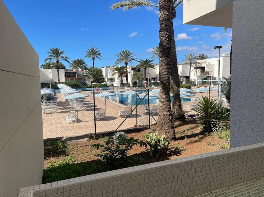 Pool View Apartment Primavera Арона Экстерьер фото