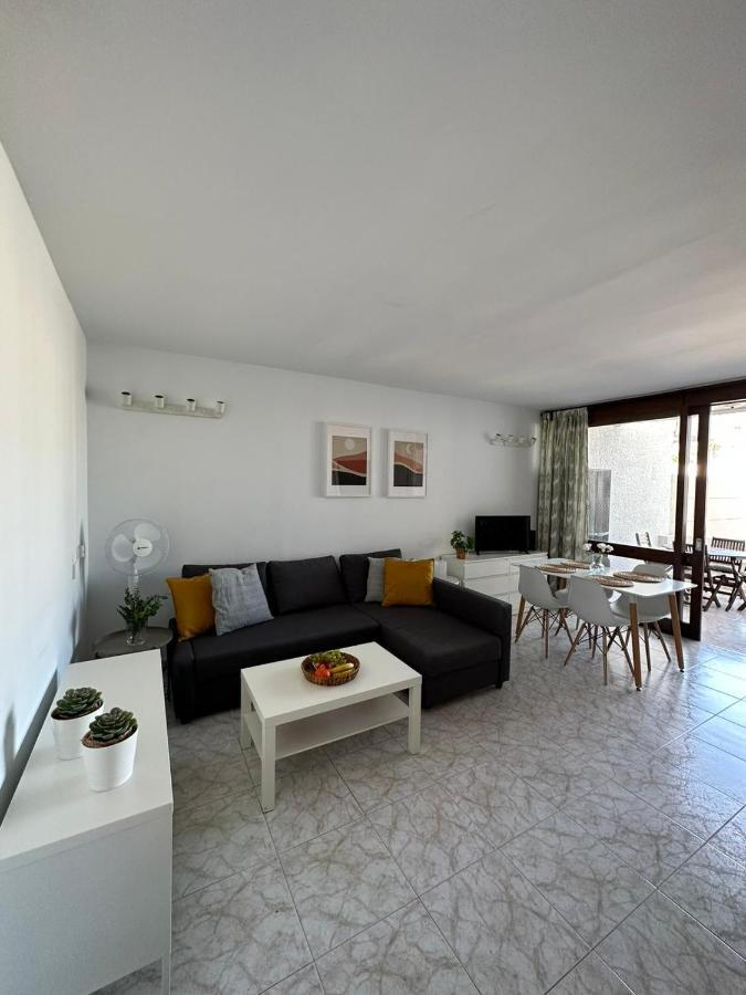 Pool View Apartment Primavera Арона Экстерьер фото